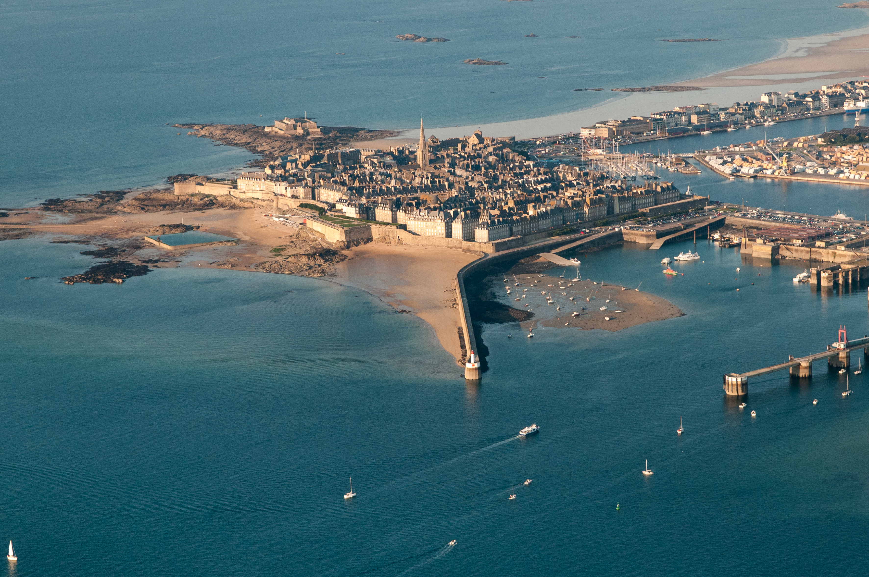 St Malo Walls.jpg